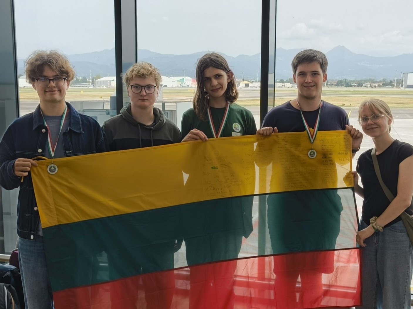 Sėkmė tarptautinėje Žemės mokslų olimpiadoje Turine